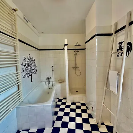La Maison Garnavie - 6 Personnes - Halles - Garage * 卢德