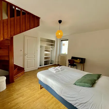 La Maison Garnavie - 6 Personnes - Halles - Garage 卢德