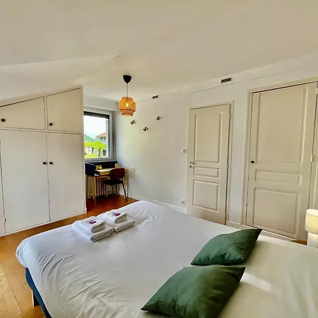 Casa de Férias La Maison Garnavie - 6 Personnes - Halles - Garage